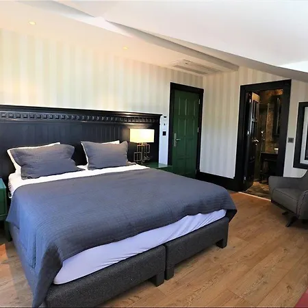 Marina Bay فندق 3*