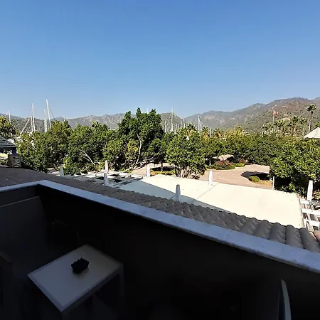 Marina Bay فندق 3*