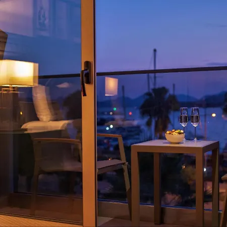 Ξενοδοχείο Marina Bay