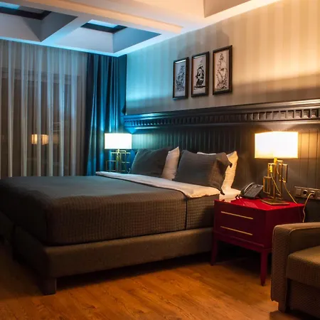 Marina Bay ホテル 3*