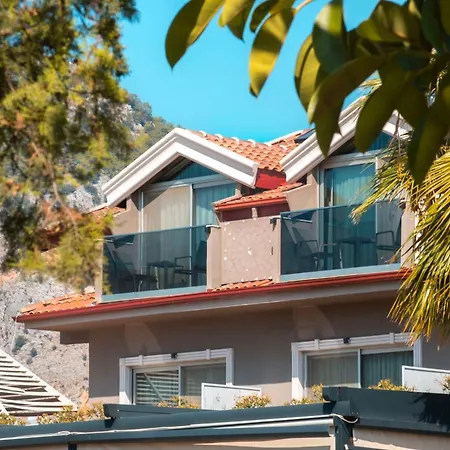 ホテル Marina Bay 3*