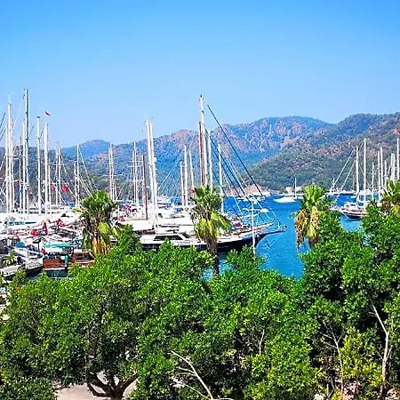 Marina Bay Göcek