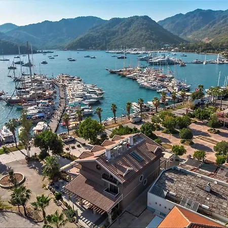 Marina Bay Göcek