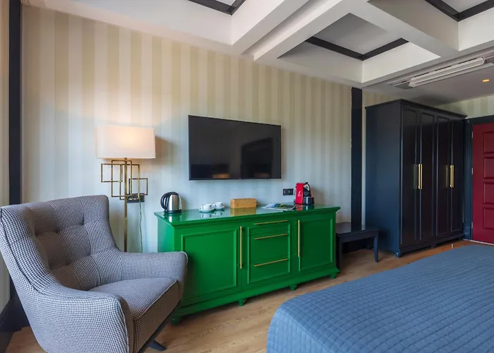 Marina Bay ホテル 3*