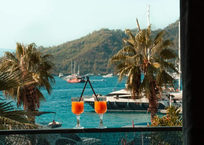 ホテル Marina Bay 3*