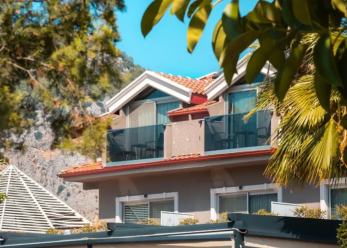 ホテル Marina Bay 3*